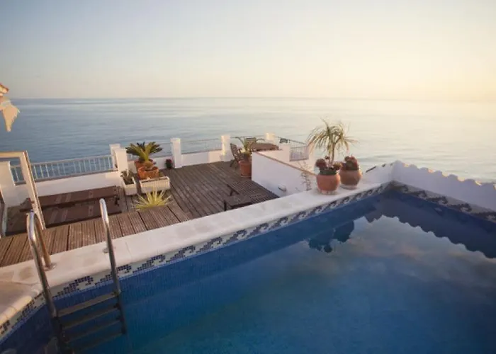 Stella Maris B1 Ba דירה *