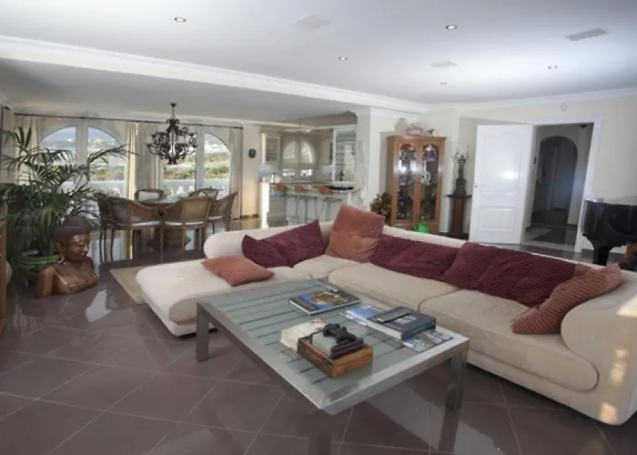 Stella Maris B1 Ba * Nerja